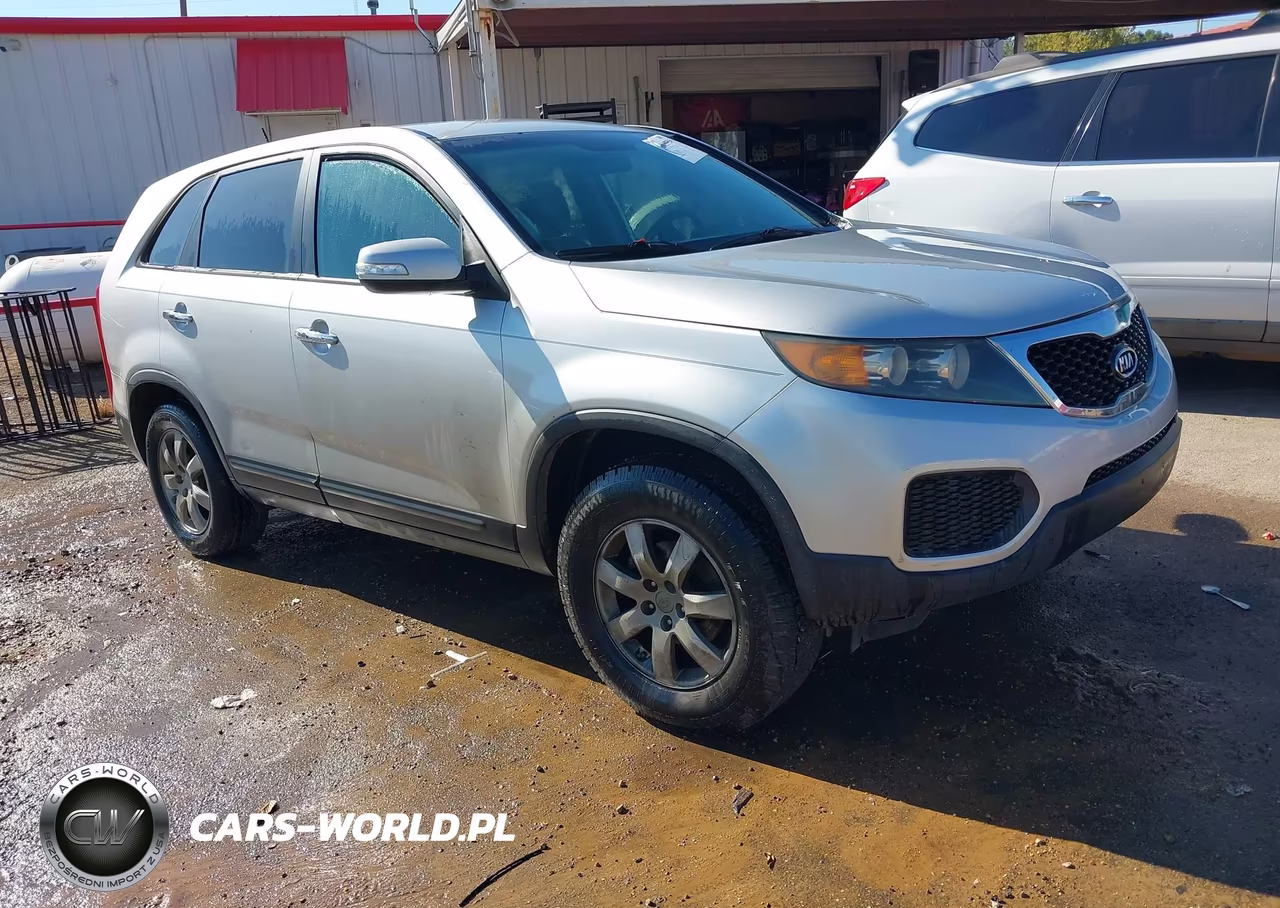2011 Kia Sorento Lx VIN:5XYKT3A15BG052181 - 1