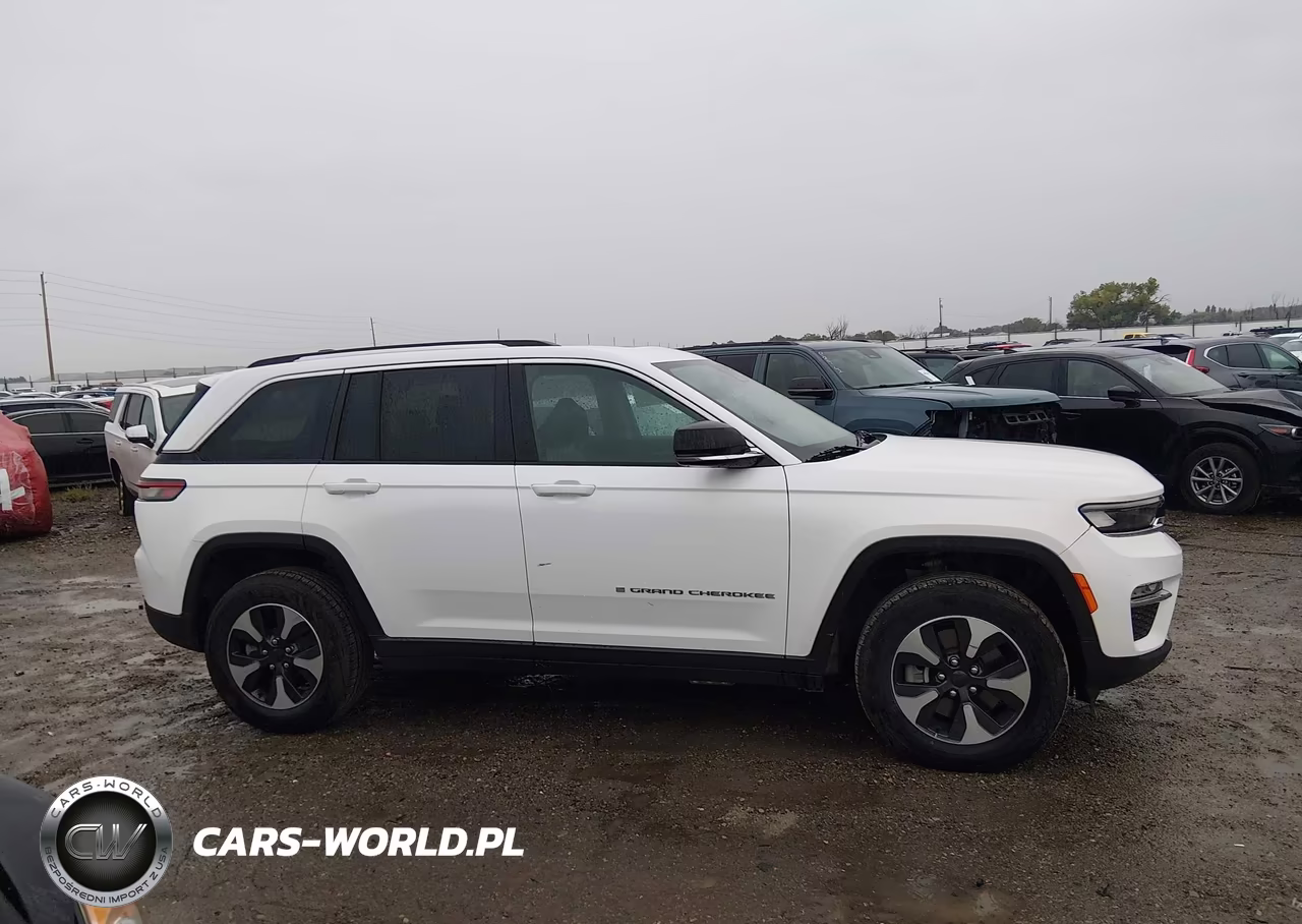 2024 Jeep Grand Cherokee 4Xe VIN:1C4RJYB65RC720748 - 13