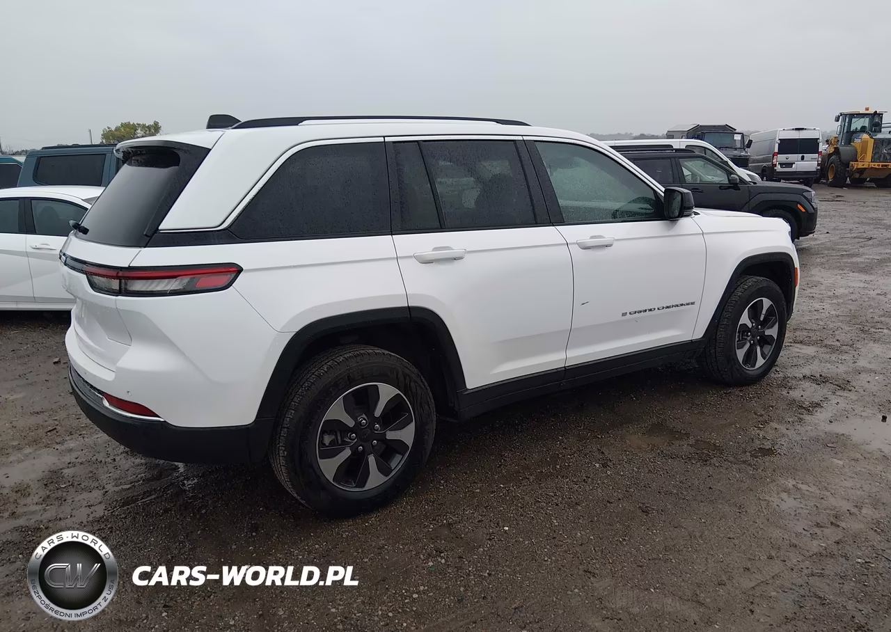 2024 Jeep Grand Cherokee 4Xe VIN:1C4RJYB65RC720748 - 4