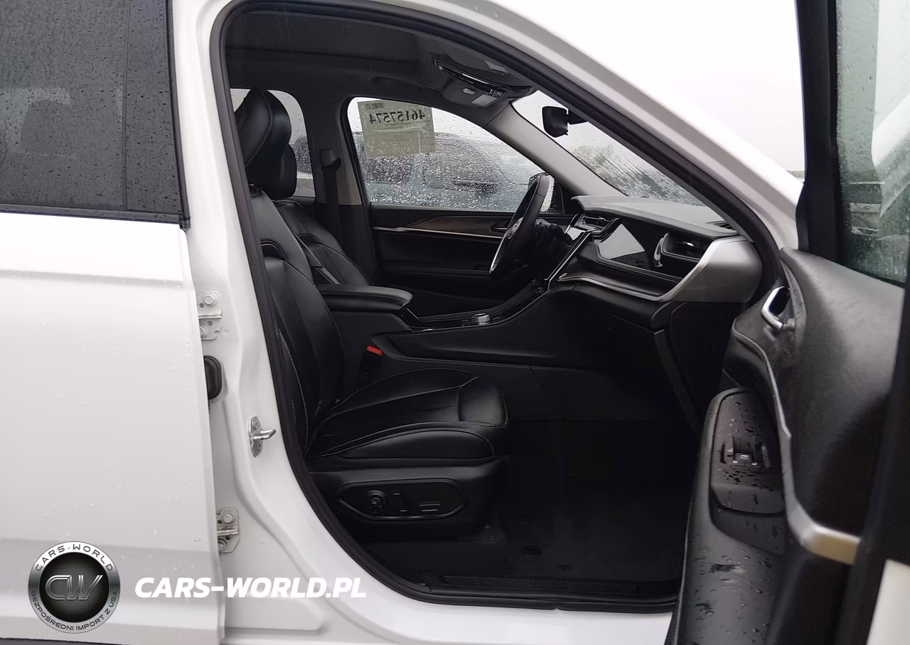 2024 Jeep Grand Cherokee 4Xe VIN:1C4RJYB65RC720748 - 5