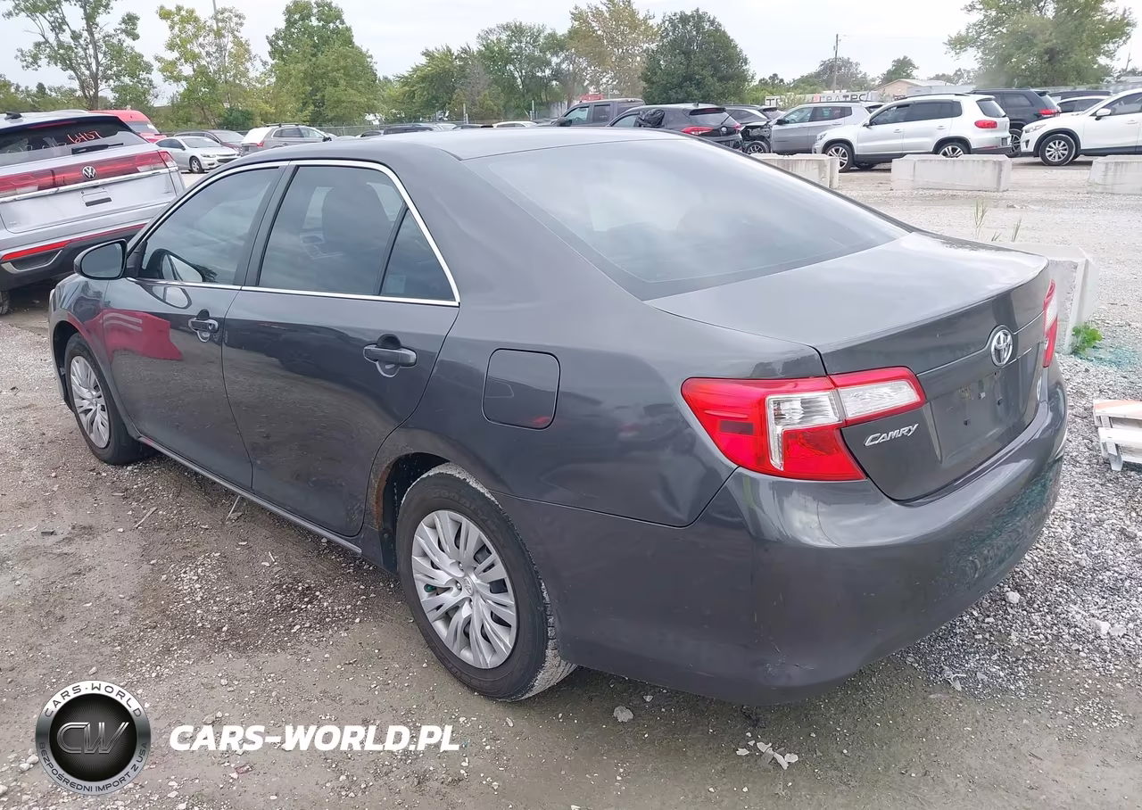 2012 Toyota Camry Le VIN:4T4BF1FK9CR232794 - 3