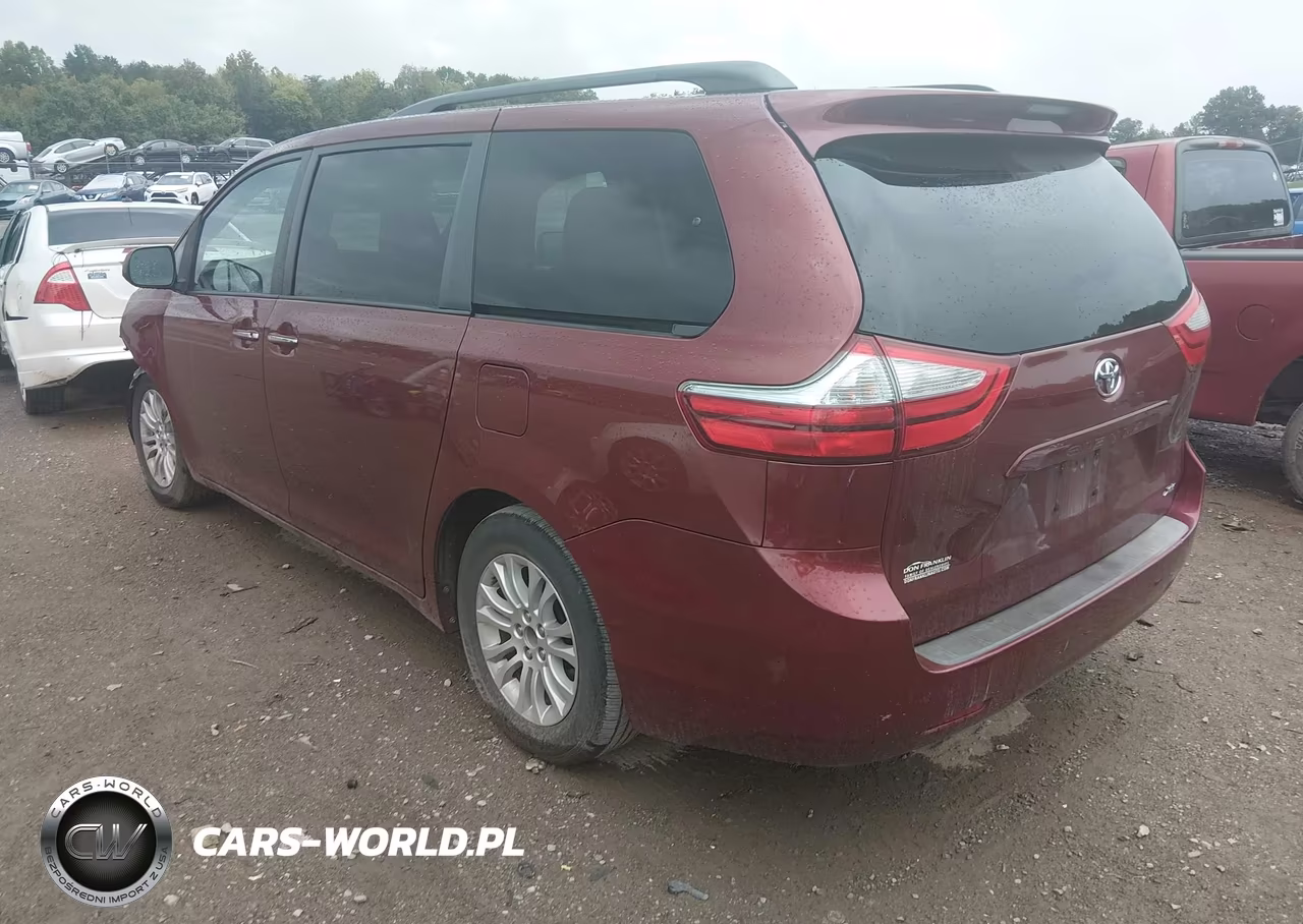 2016 Toyota Sienna Xle 8 Passenger VIN:5TDYK3DC9GS715059 - 3