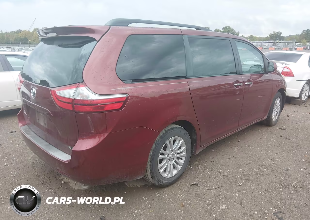 2016 Toyota Sienna Xle 8 Passenger VIN:5TDYK3DC9GS715059 - 4
