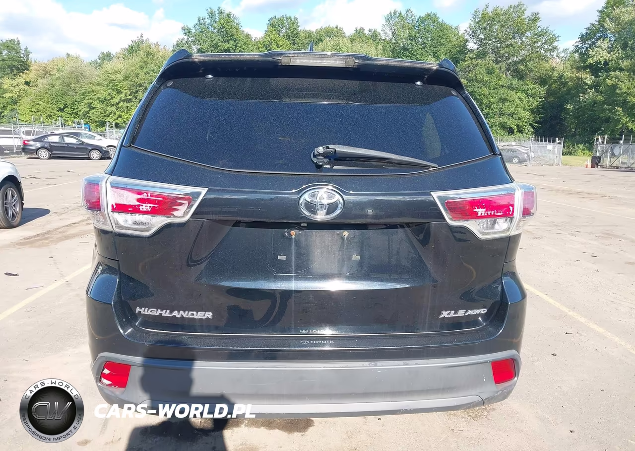 2016 Toyota Highlander Xle V6 VIN:5TDJKRFH7GS262914 - 17