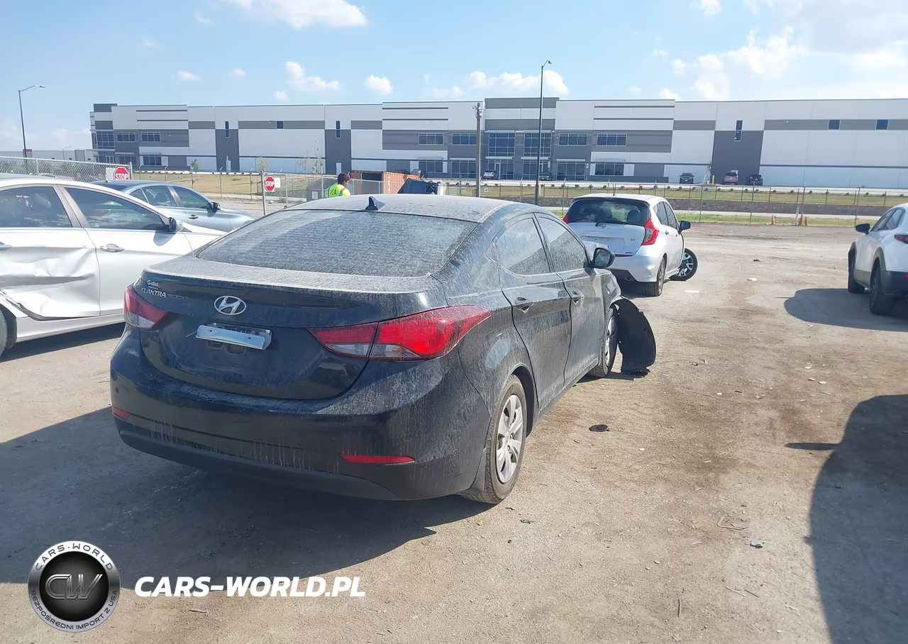 2016 Hyundai Elantra Se VIN:KMHDH4AEXGU480977 - 4