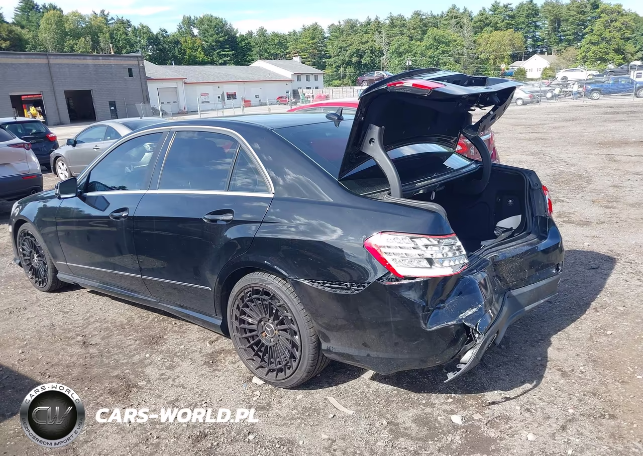 2012 Mercedes-Benz E 550 4Matic VIN:WDDHF9BB4CA608449 - 3