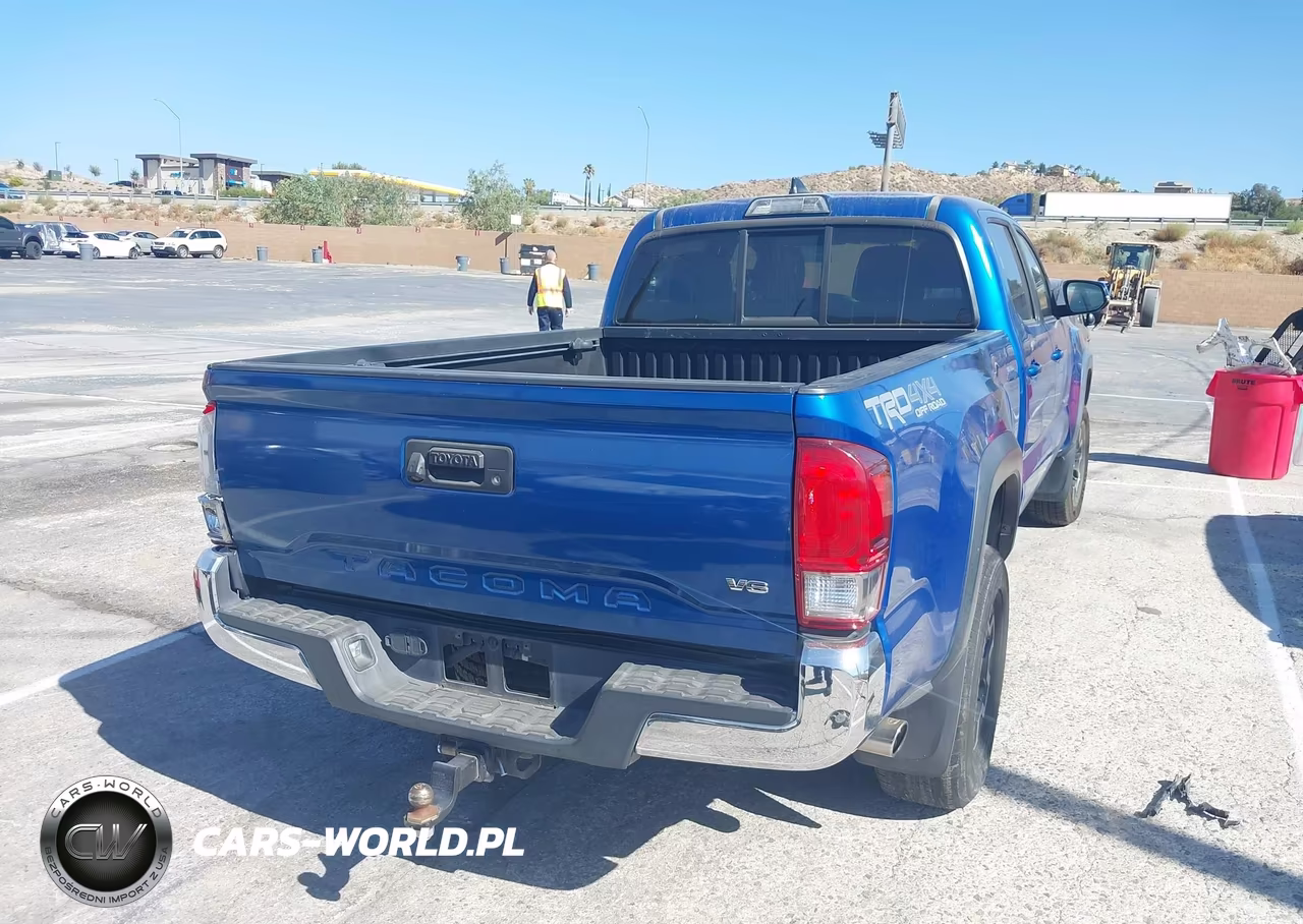 2016 Toyota Tacoma Trd Off Road VIN:3TMDZ5BN3GM012390 - 4
