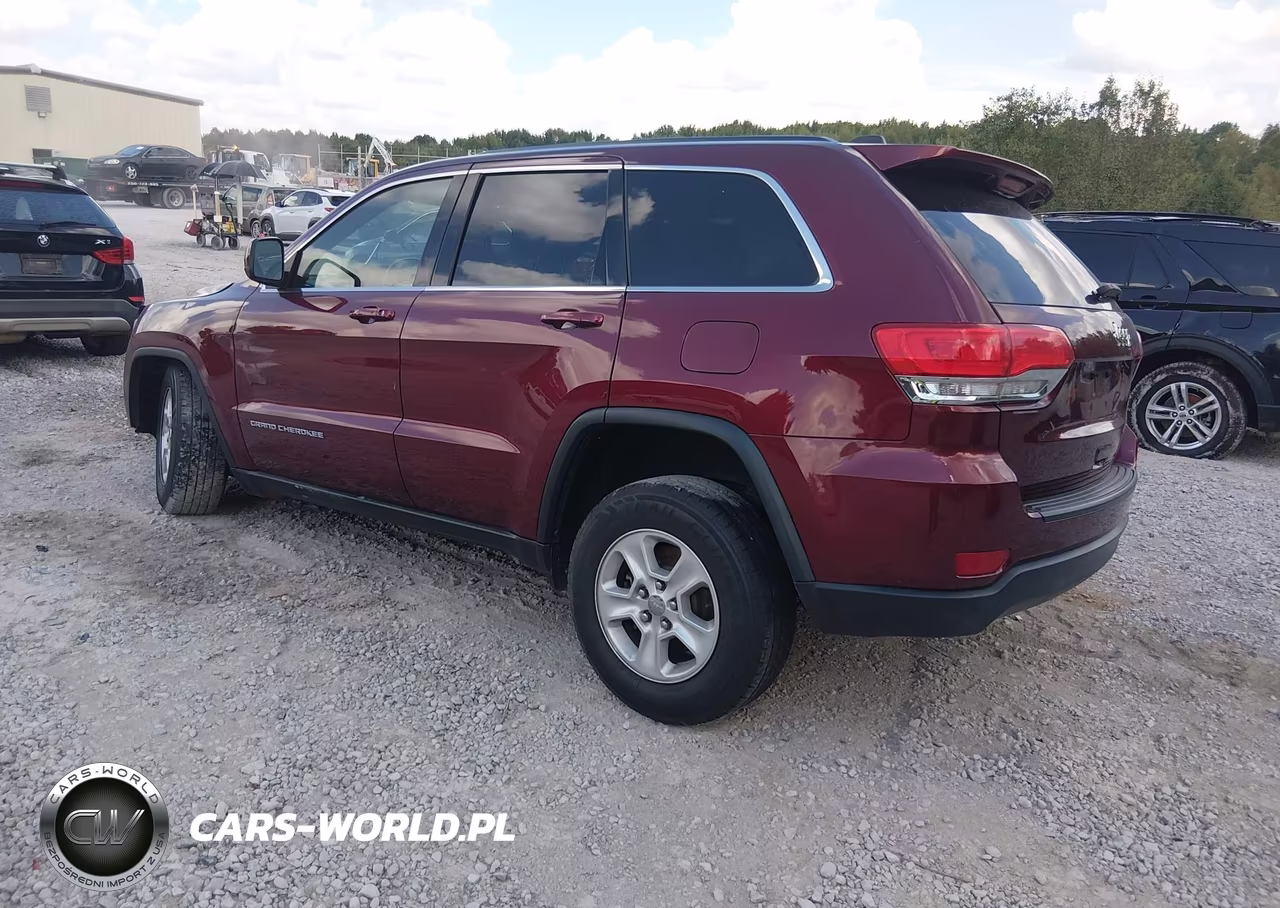 2016 Jeep Grand Cherokee Laredo VIN:1C4RJEAG5GC446019 - 3