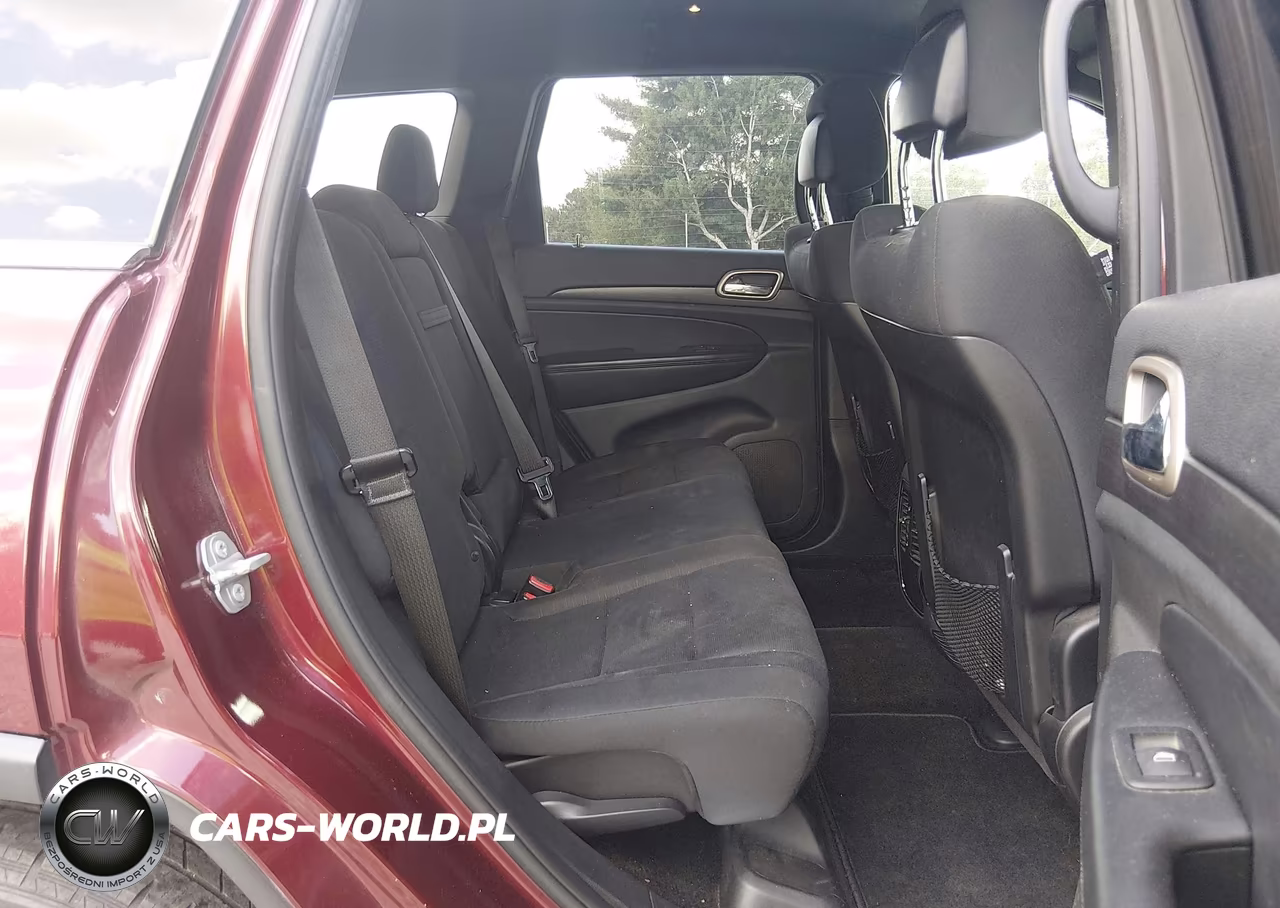 2016 Jeep Grand Cherokee Laredo VIN:1C4RJEAG5GC446019 - 8