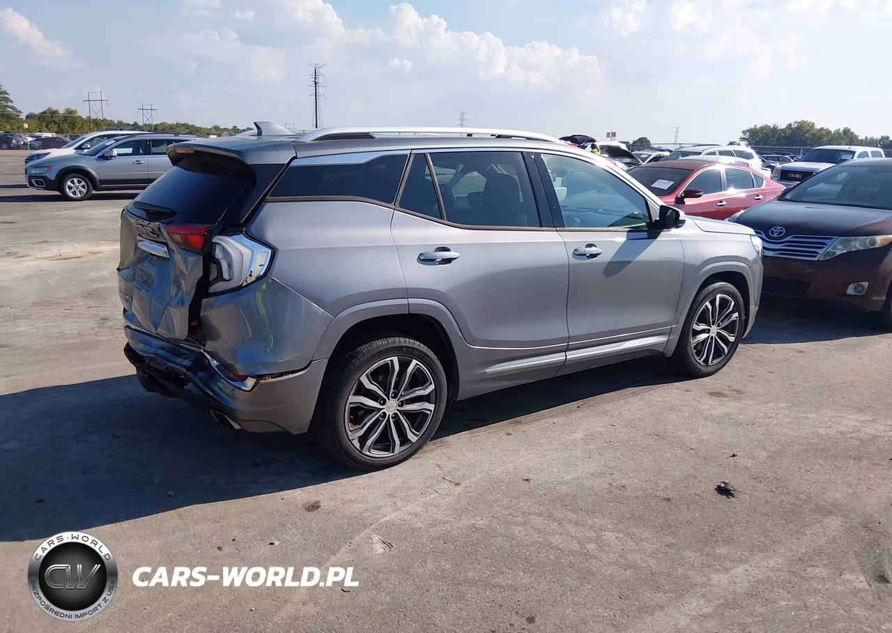 2018 GMC Terrain Denali VIN:3GKALSEX7JL273135 - 4