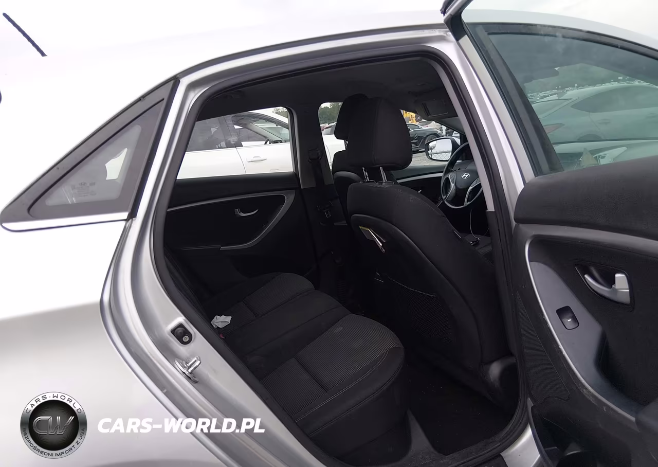 2017 Hyundai Elantra Gt VIN:KMHD35LH3HU376814 - 8