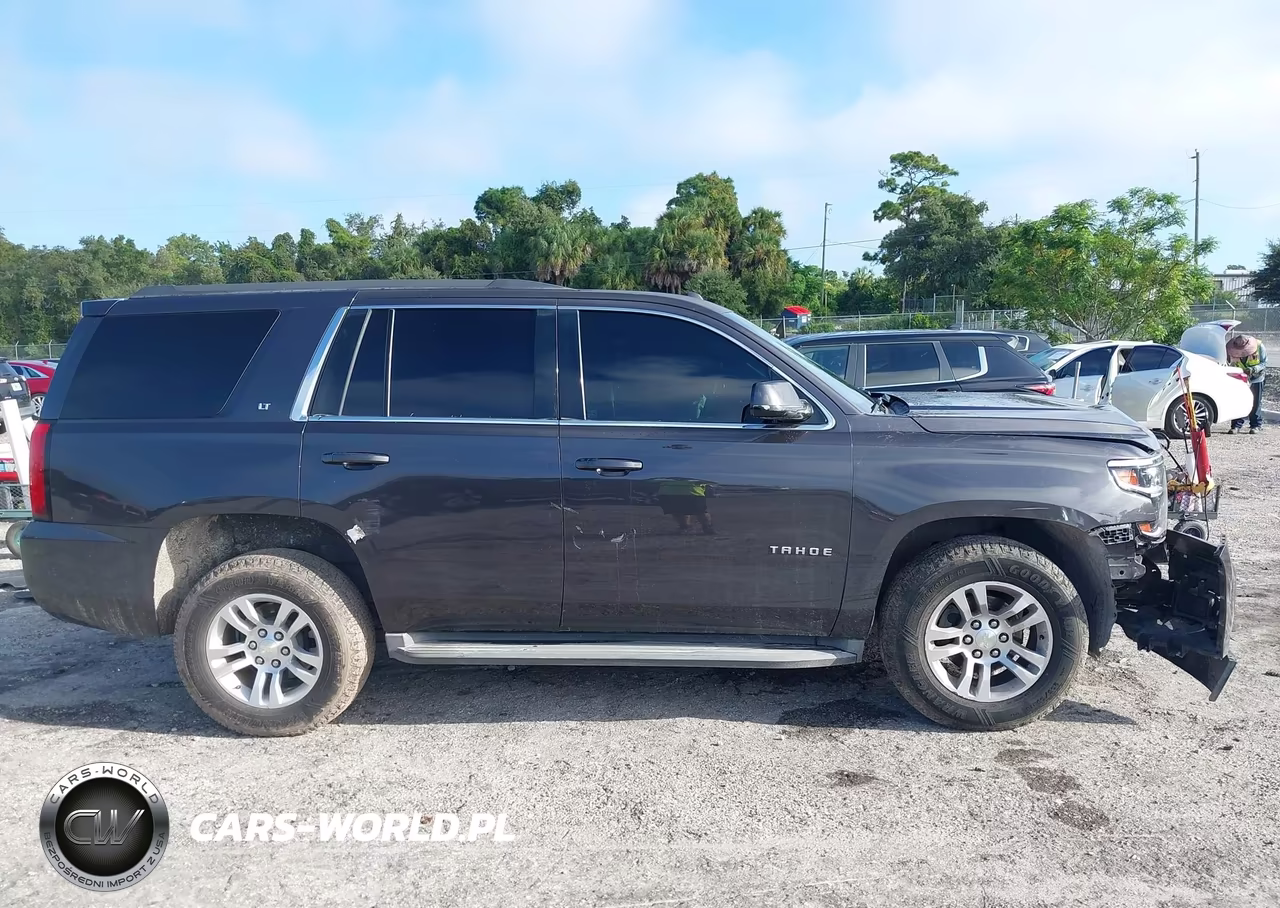 2015 Chevrolet Tahoe Lt VIN:1GNSCBKC0FR606963 - 13