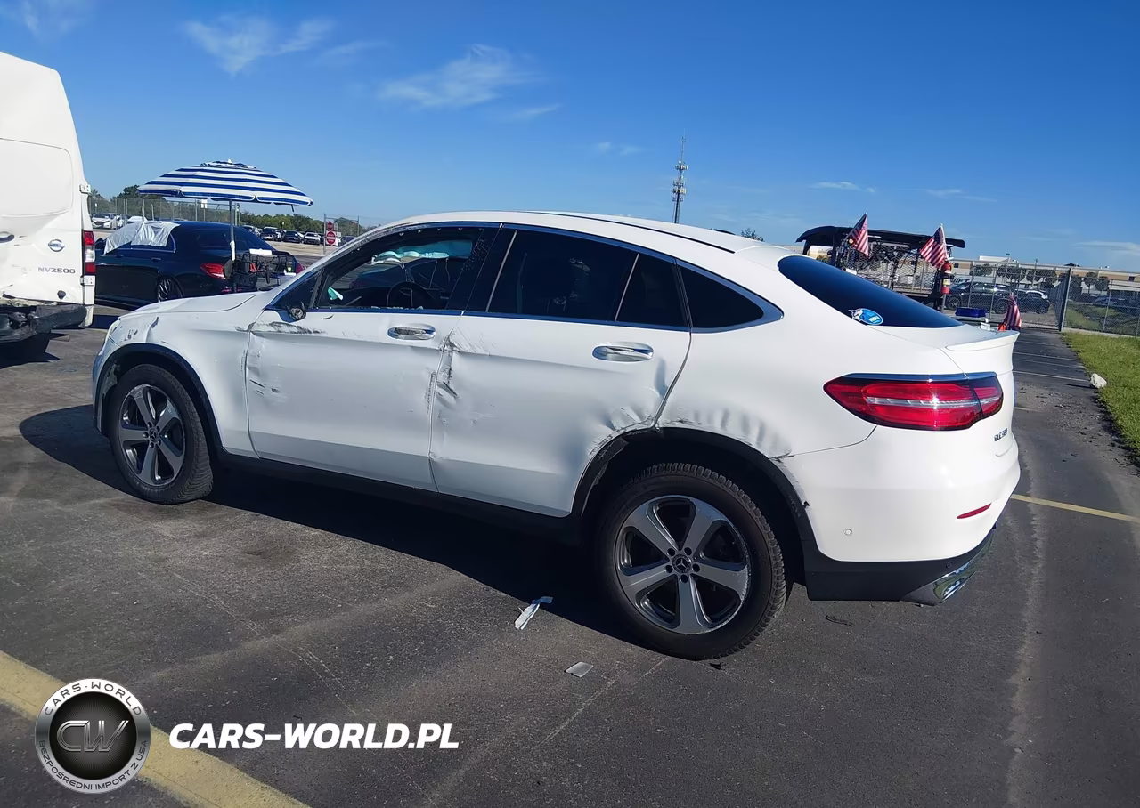 2019 Mercedes-Benz Glc 300 Coupe 4Matic VIN:WDC0J4KB4KF578597 - 3