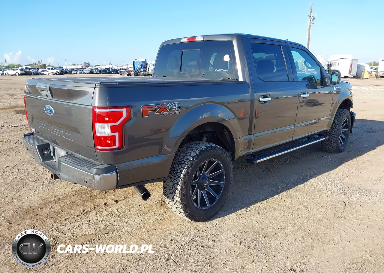 2018 Ford F-150 Xlt VIN:1FTEW1E50JKD52967 - 4