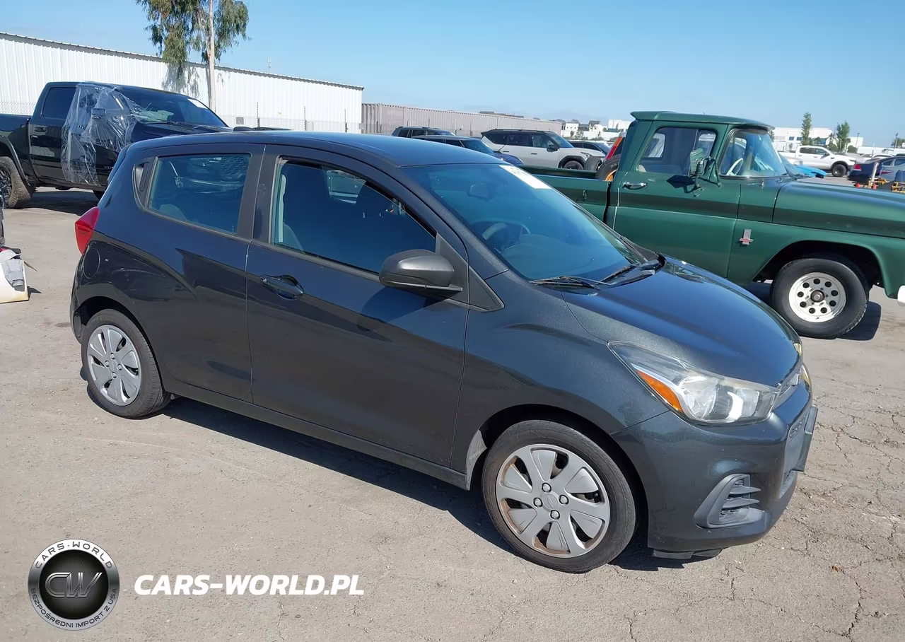 2018 Chevrolet Spark Ls Cvt VIN:KL8CB6SA3JC472413 - 1