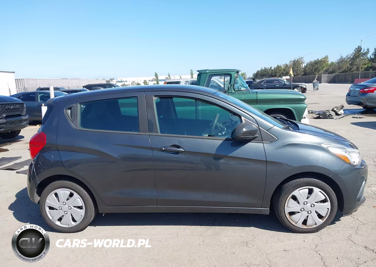 2018 Chevrolet Spark Ls Cvt VIN:KL8CB6SA3JC472413 - 13