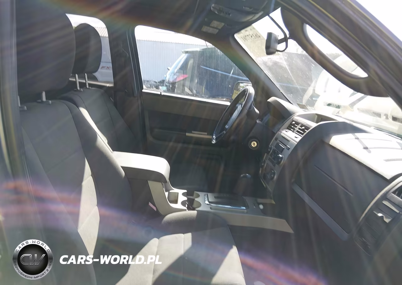 2011 Ford Escape Xlt VIN:1FMCU9D76BKB69679 - 5