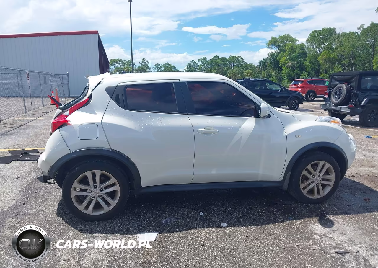 2013 Nissan Juke S VIN:JN8AF5MR0DT202743 - 13