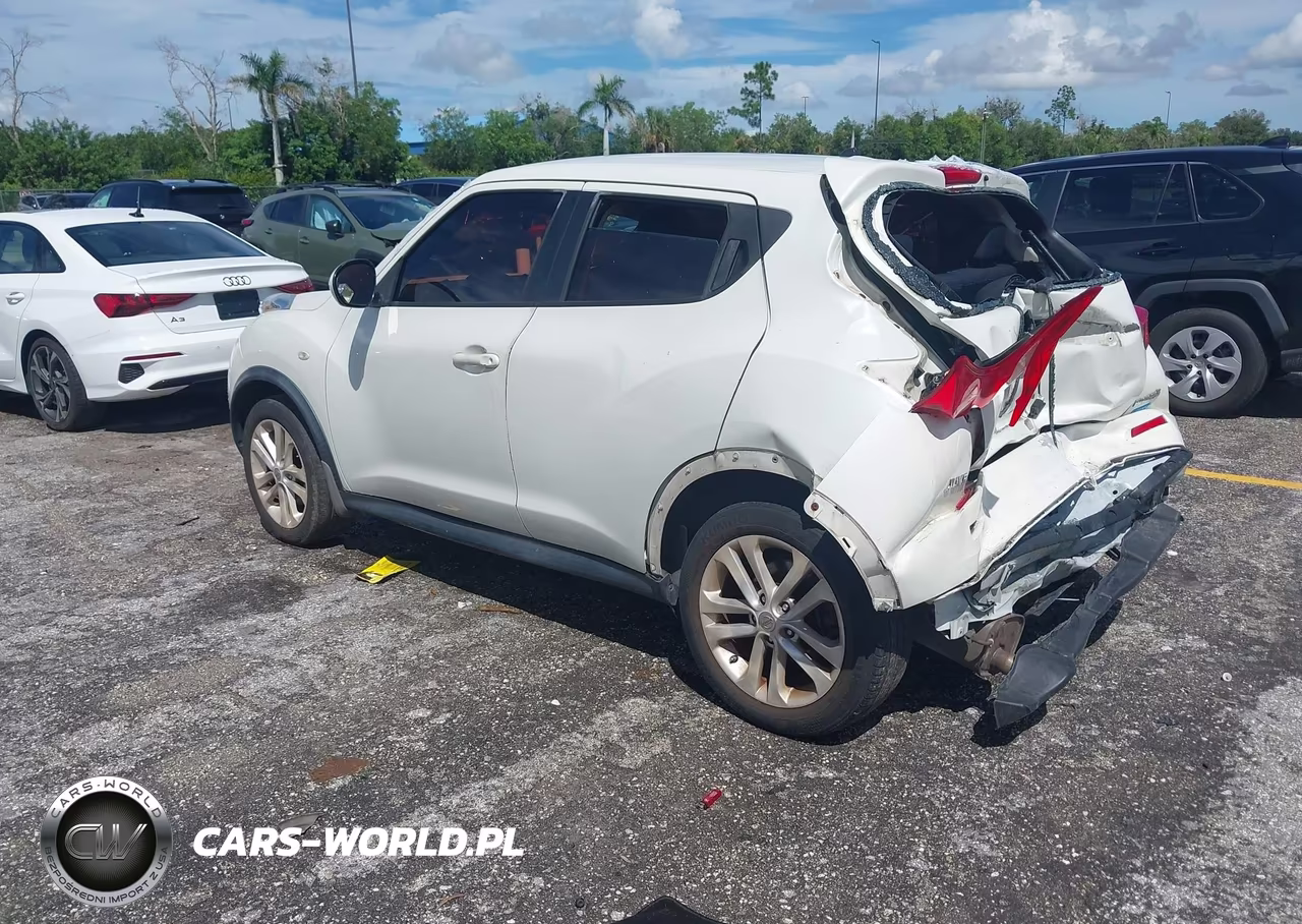 2013 Nissan Juke S VIN:JN8AF5MR0DT202743 - 3