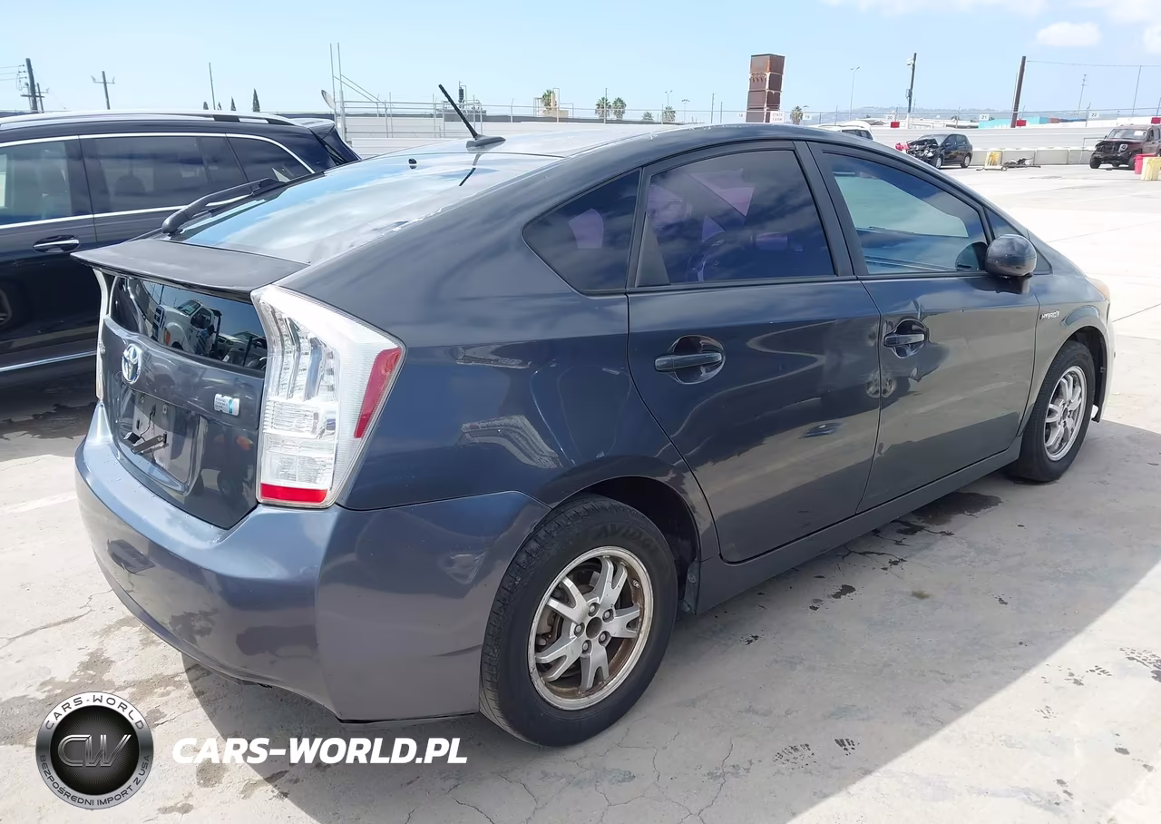 2010 Toyota Prius Ii VIN:JTDKN3DU3A0110146 - 4