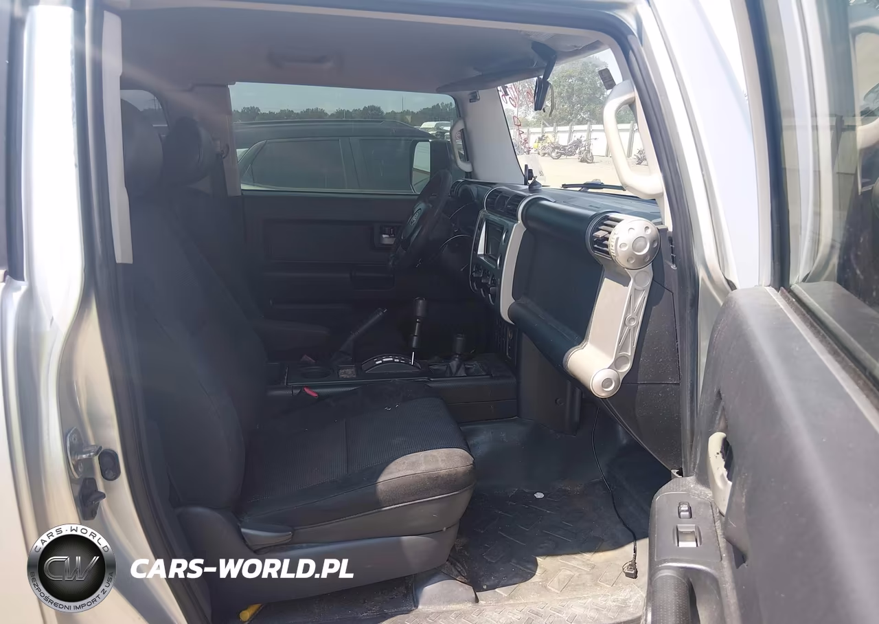 2007 Toyota Fj Cruiser VIN:JTEBU11F470097229 - 5
