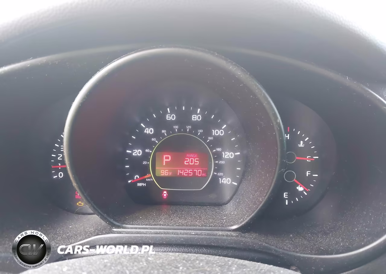 2016 Kia Soul VIN:KNDJN2A21G7852053 - 7