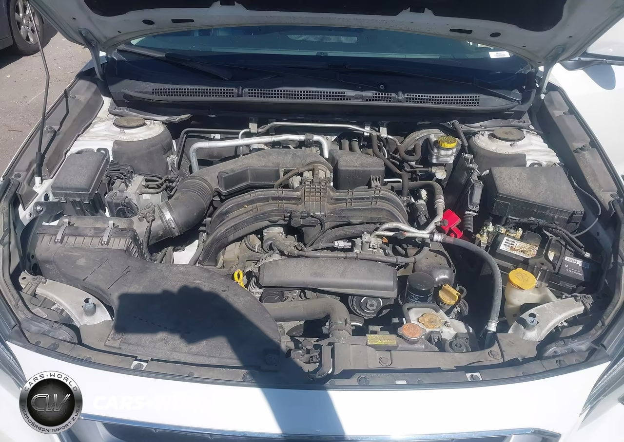 2020 Subaru Outback Premium VIN:4S4BTAEC7L3132955 - 10