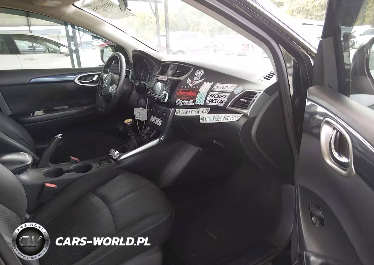 2017 Nissan Sentra Sr Turbo VIN:3N1CB7AP9HY247176 - 5
