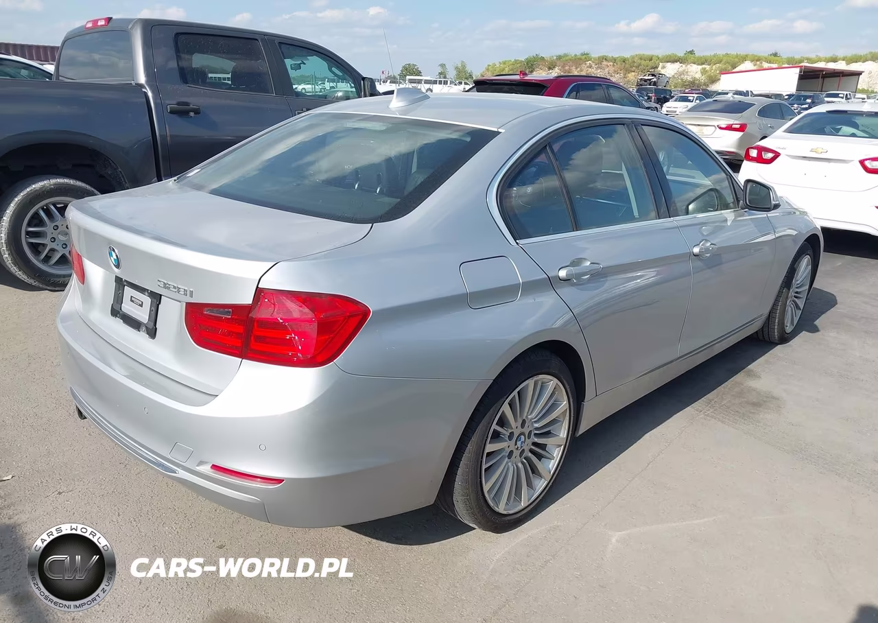 2014 BMW 328I VIN:WBA3A5C52EJ464078 - 4
