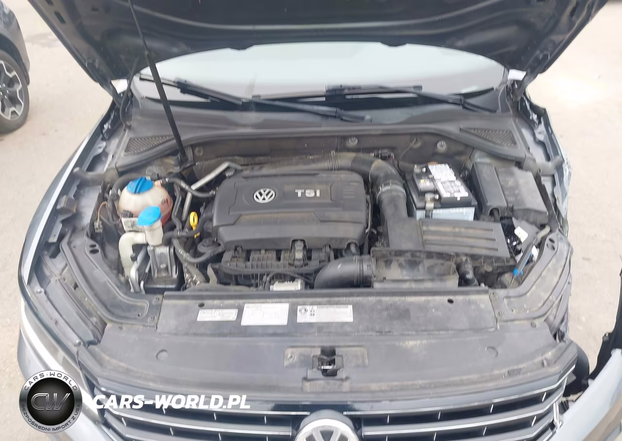 2016 Volkswagen Passat 1.8T Sel VIN:1VWCT7A37GC054682 - 10