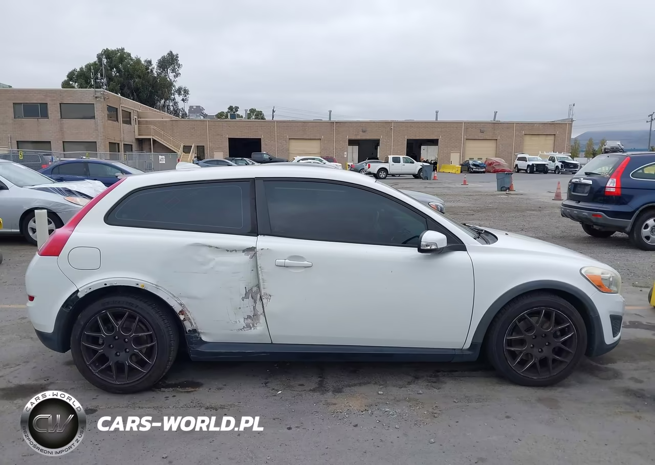 2011 Volvo C30 T5-T5 R-Design VIN:YV1672MK1B2207382 - 14