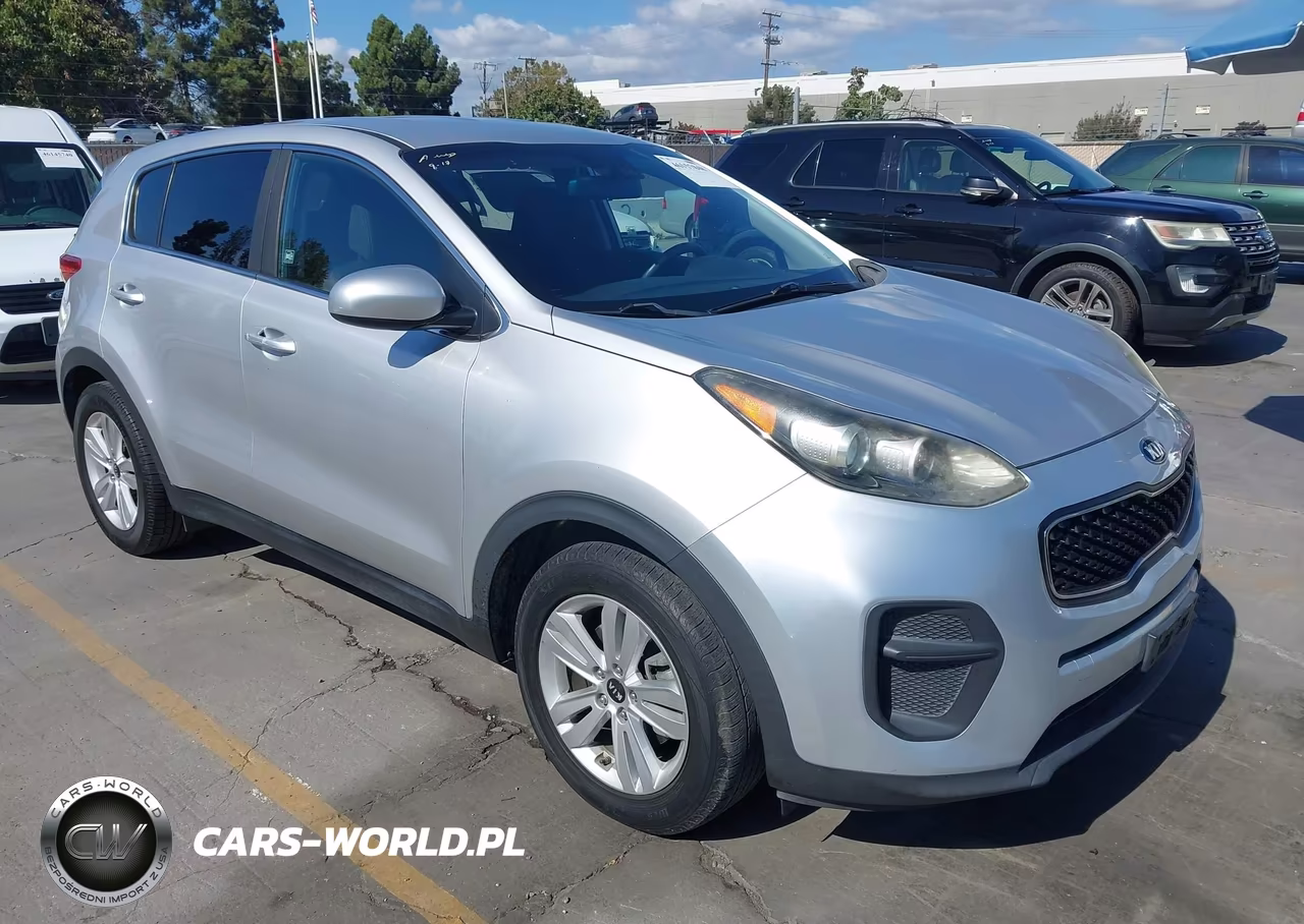 2018 Kia Sportage Lx VIN:KNDPM3AC0J7334065 - 1