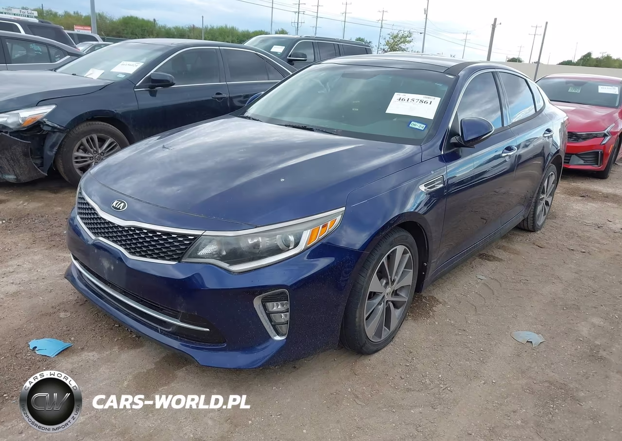 2018 Kia Optima S VIN:5XXGT4L35JG255617 - 2