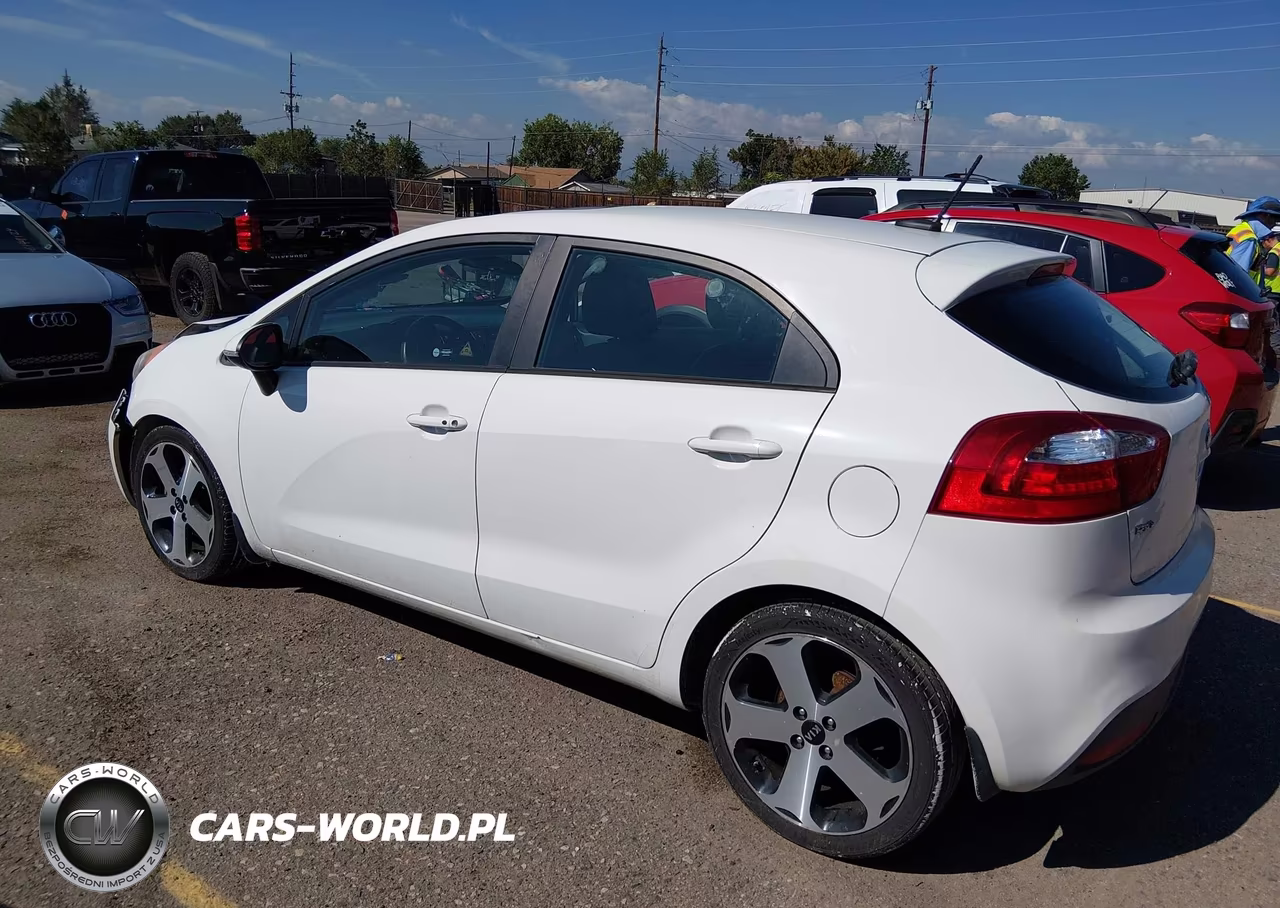 2014 Kia Rio Sx VIN:KNADN5A33E6331133 - 14