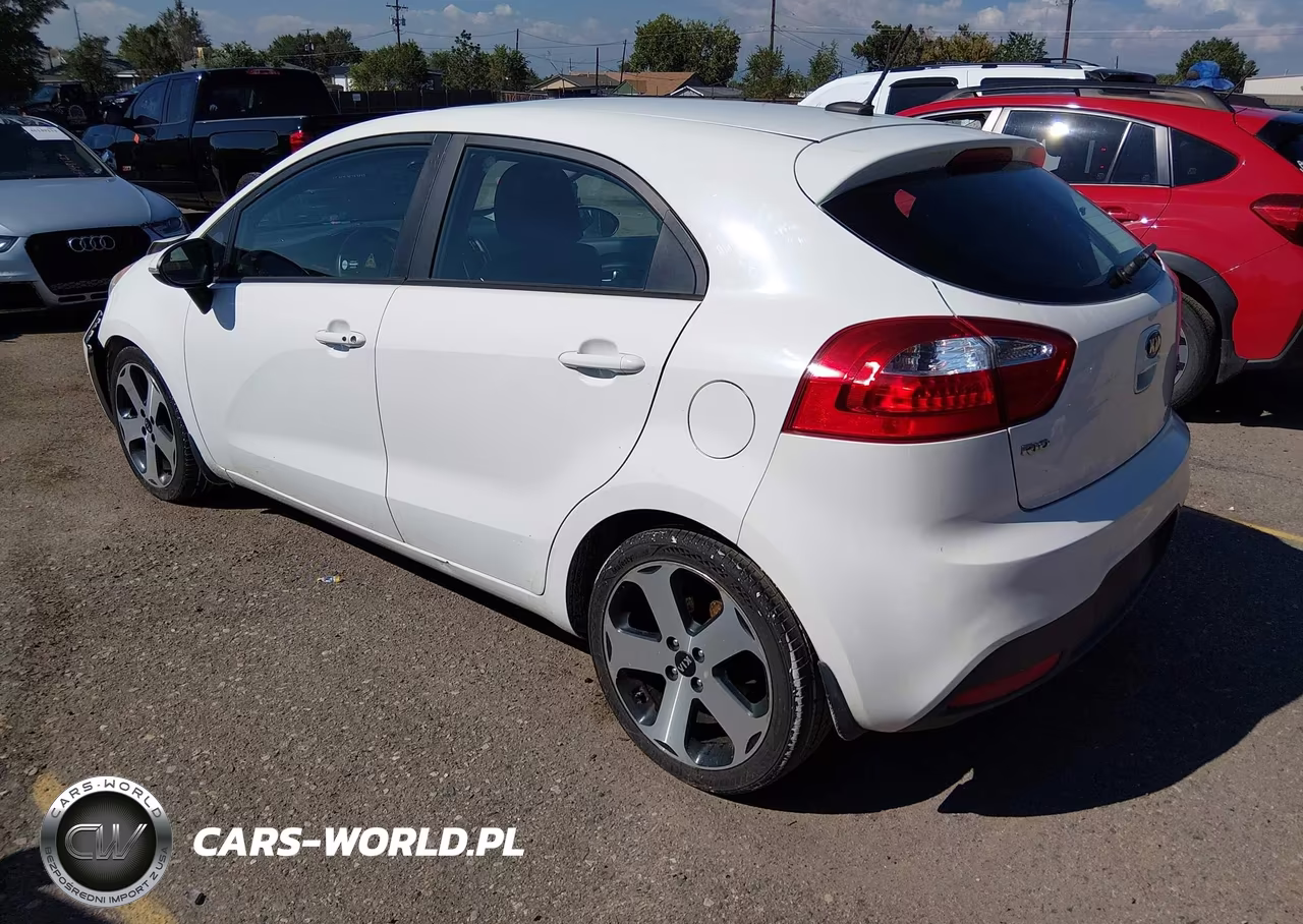 2014 Kia Rio Sx VIN:KNADN5A33E6331133 - 3