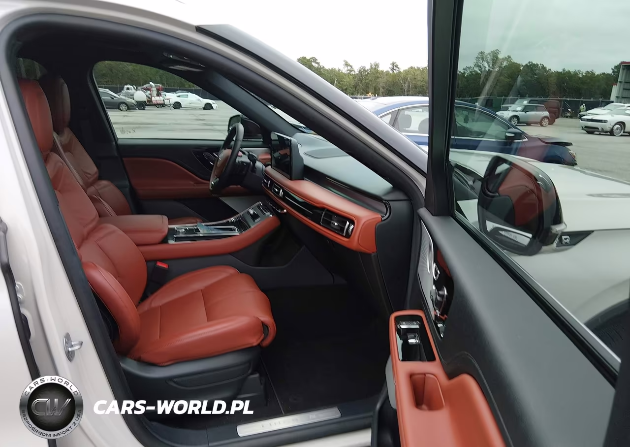 2025 Lincoln Aviator Reserve VIN:5LM5J7XC9SGL08380 - 5