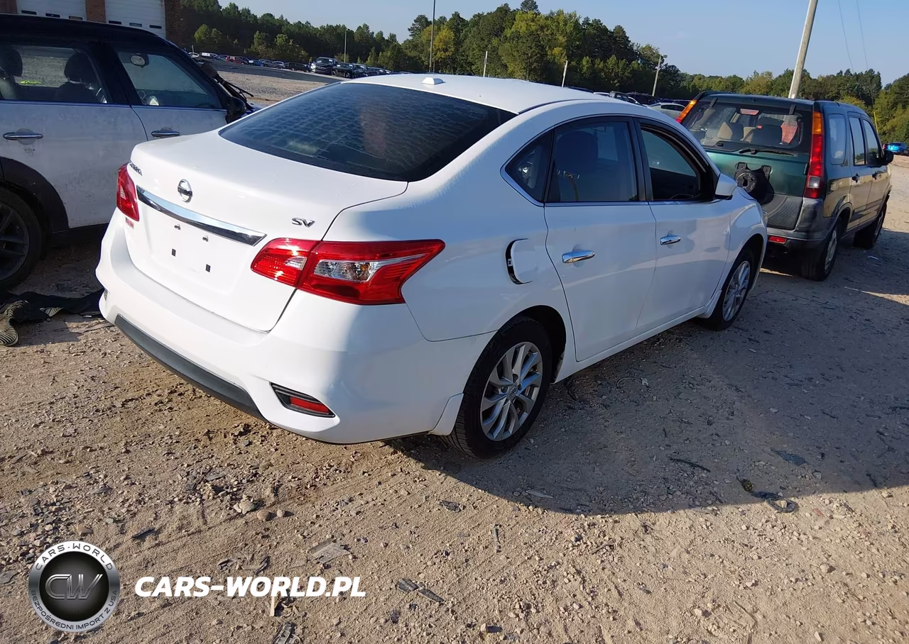 2018 Nissan Sentra Sv VIN:3N1AB7AP5JL632048 - 4