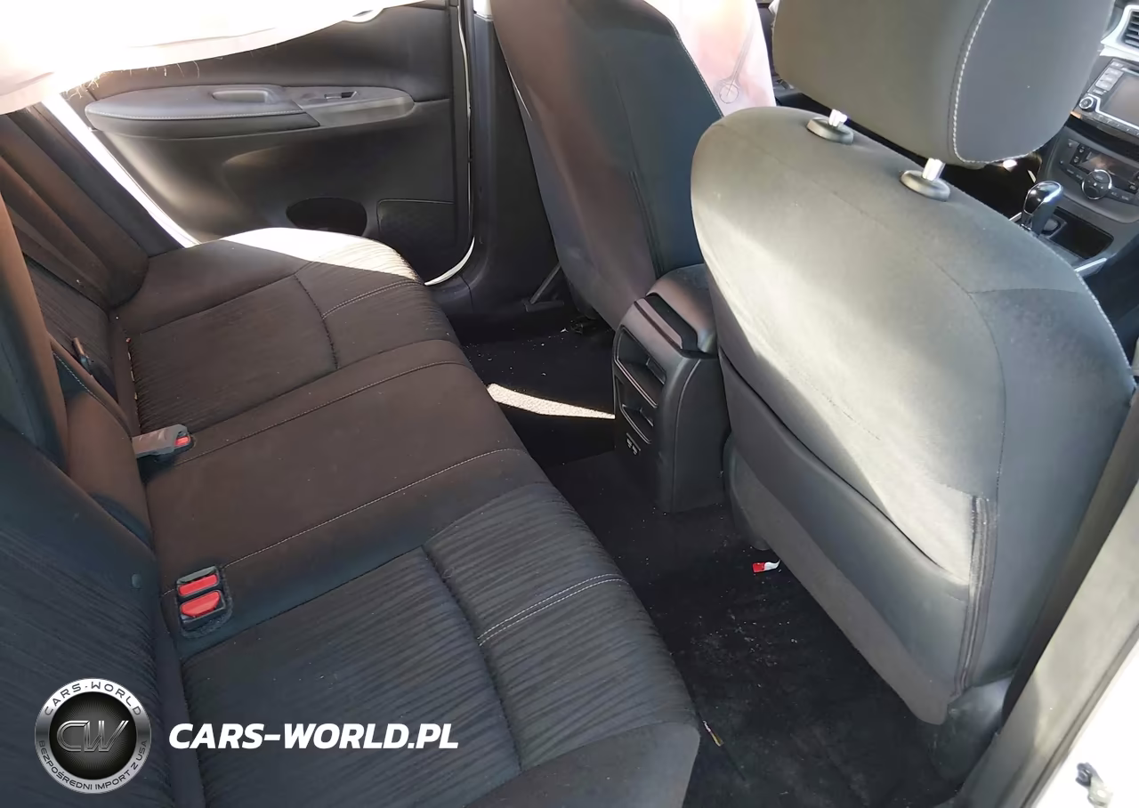 2018 Nissan Sentra Sv VIN:3N1AB7AP5JL632048 - 8