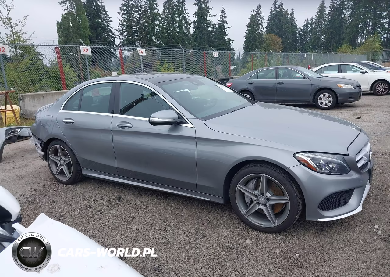 2015 Mercedes-Benz C 300 Sport 4Matic VIN:55SWF4KB4FU062881 - 14