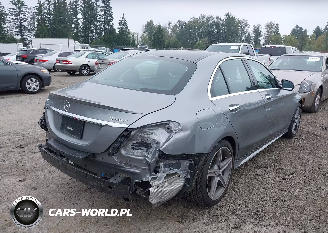 2015 Mercedes-Benz C 300 Sport 4Matic VIN:55SWF4KB4FU062881 - 4