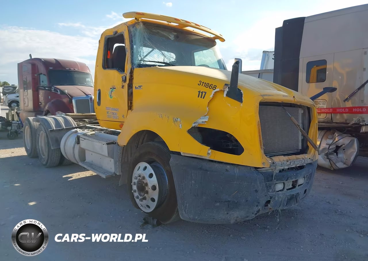 2021 International Lt – zdjęcie 1 z 15
