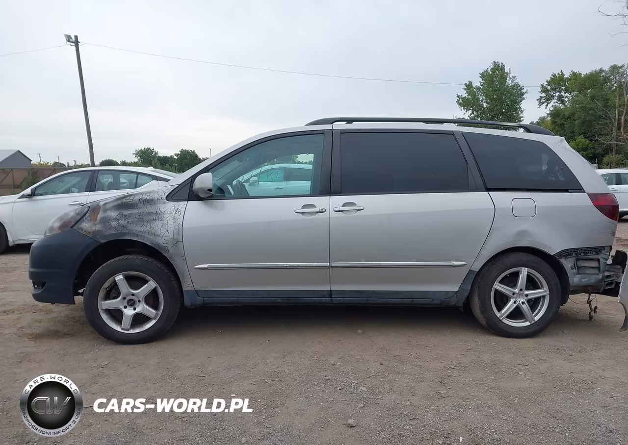 2005 Toyota Sienna Xle Limited VIN:5TDBA22C15S048300 - 14