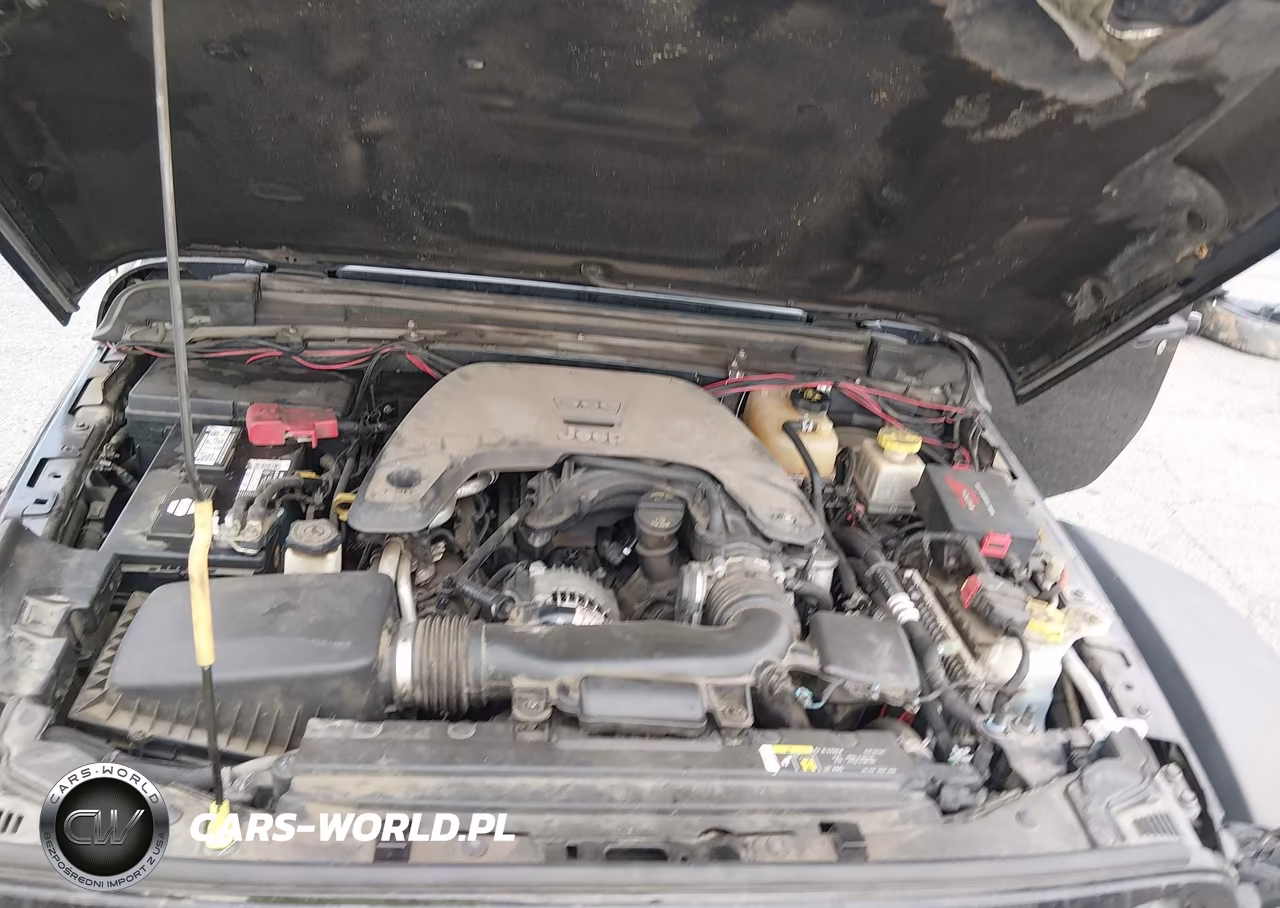 2020 Jeep Gladiator Rubicon 4X4 VIN:1C6JJTBG5LL135742 - 10