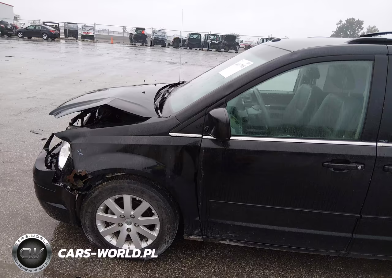 2008 Chrysler Town & Country Touring VIN:2A8HR54P88R613569 - 12