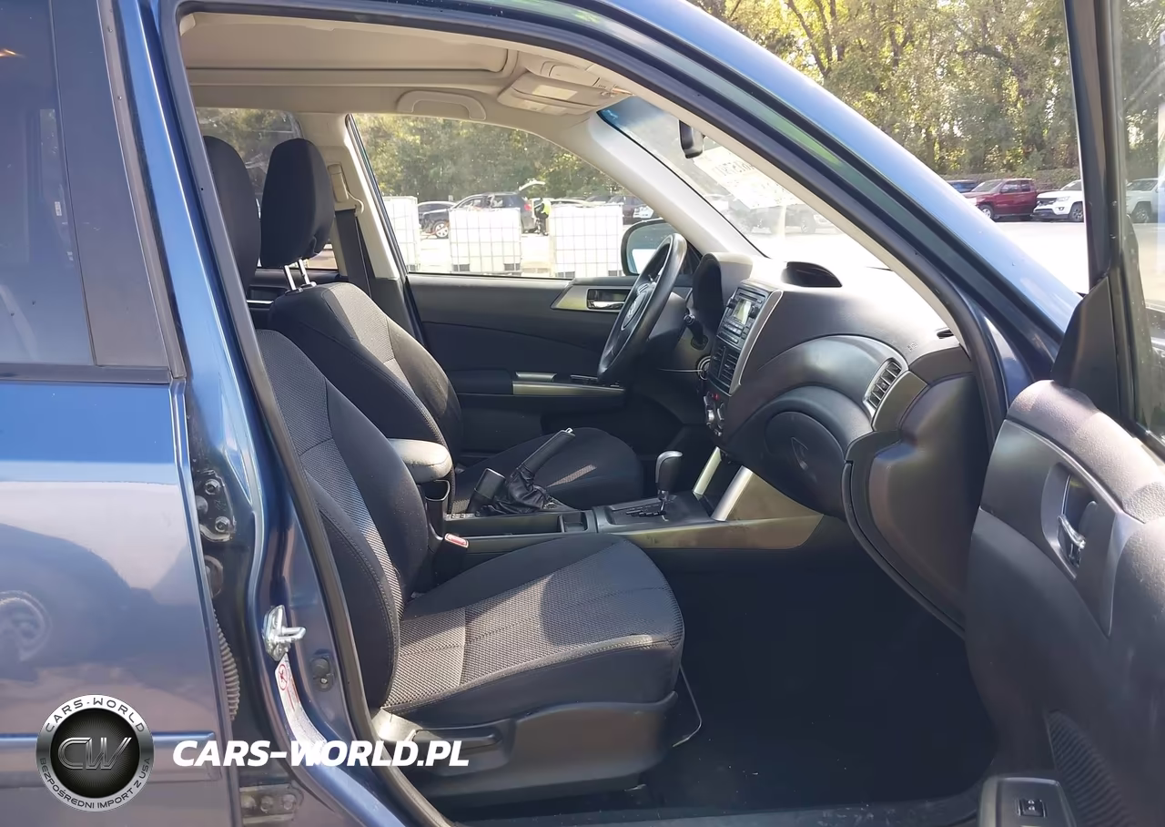2011 Subaru Forester 2.5X Premium VIN:JF2SHBDCXBH776658 - 5
