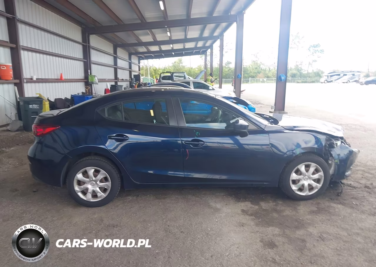 2018 Mazda Mazda3 Sport VIN:3MZBN1U75JM227638 - 13
