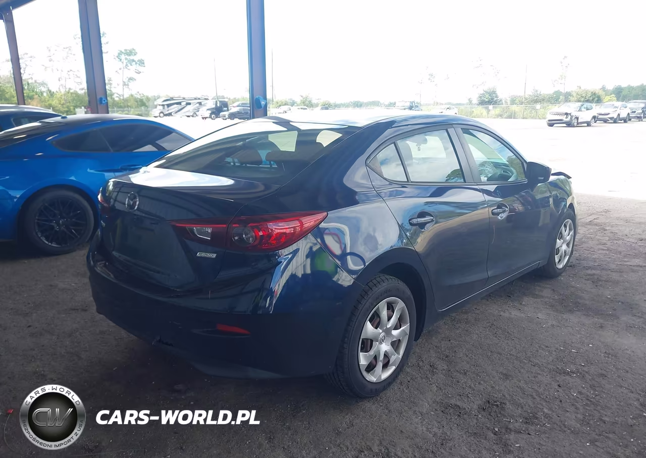 2018 Mazda Mazda3 Sport VIN:3MZBN1U75JM227638 - 4