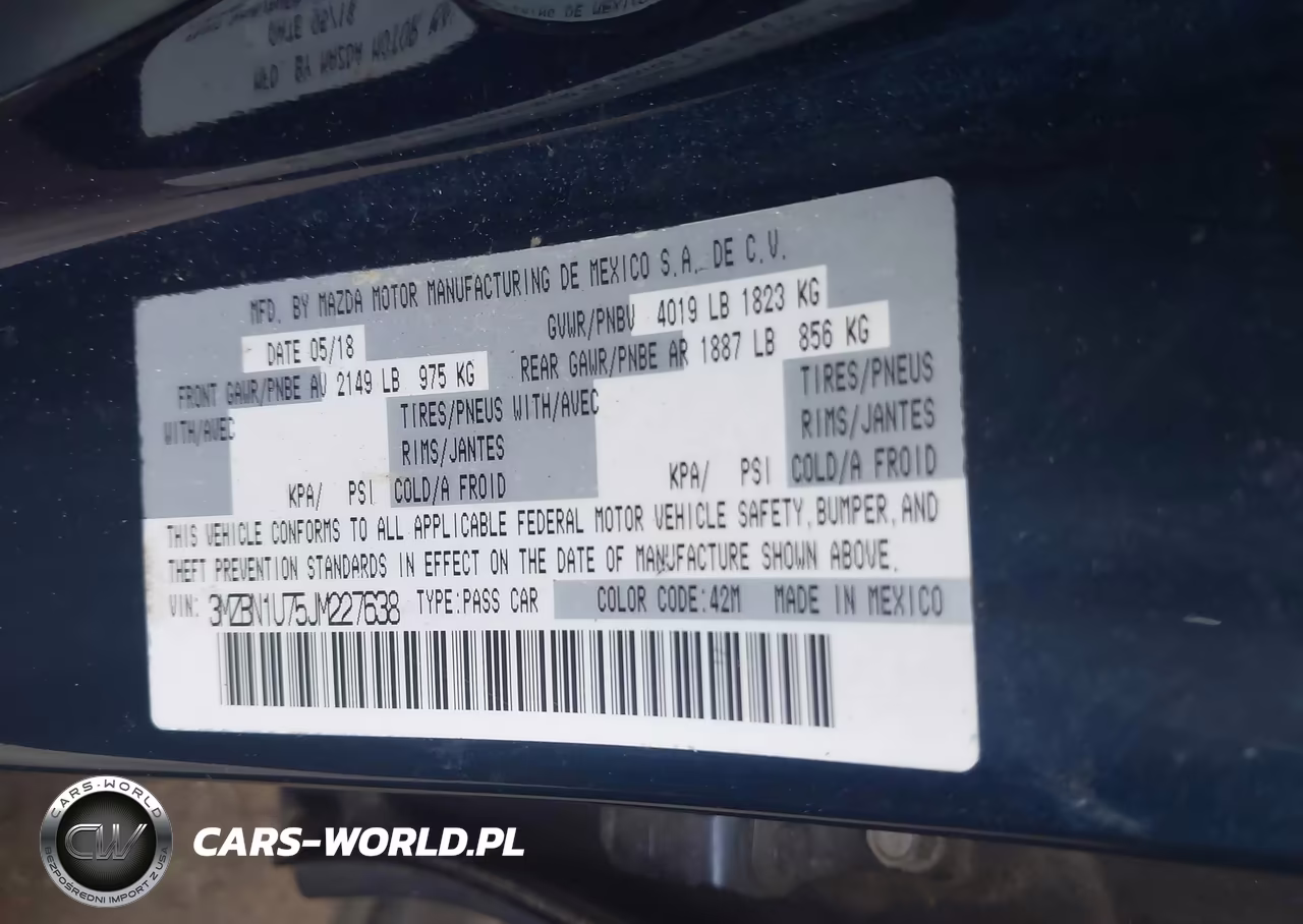 2018 Mazda Mazda3 Sport VIN:3MZBN1U75JM227638 - 9