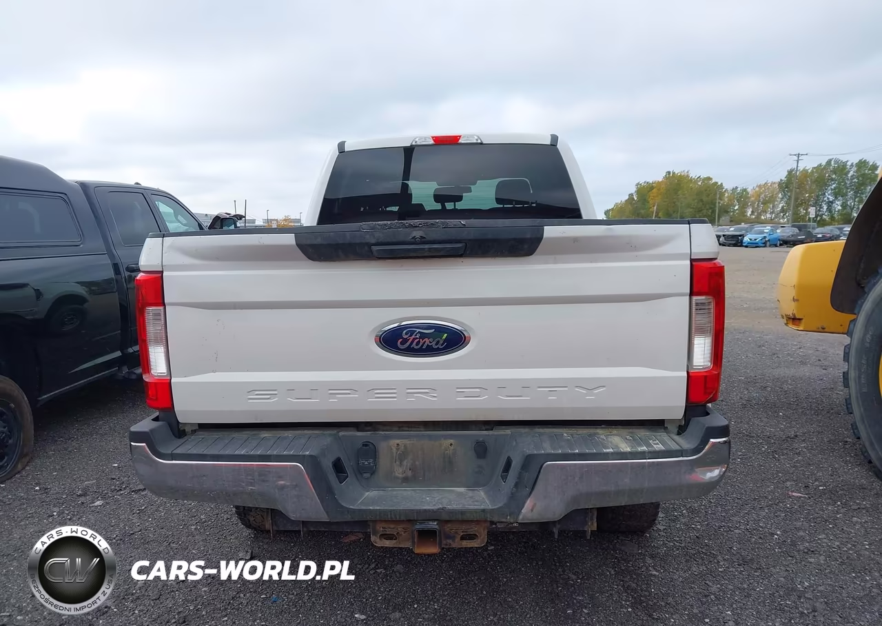 2018 Ford F-250 Xl VIN:1FT7W2BT8JEC52017 - 17