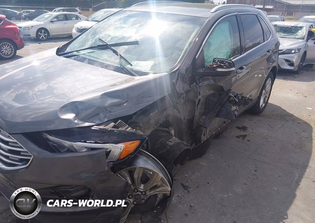 2020 Ford Edge Titanium VIN:2FMPK4K90LBA58409 - 6